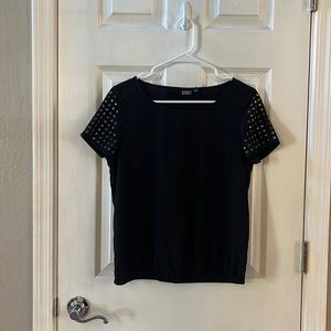 Women’s shirt sleeve black shirt size PM